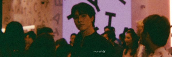 meaniejk Profile Banner