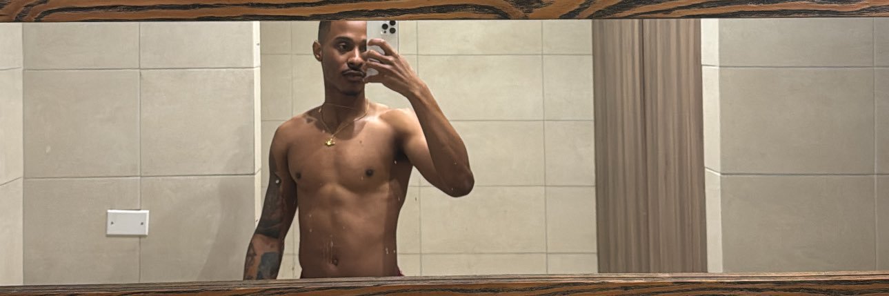 🍯's banner