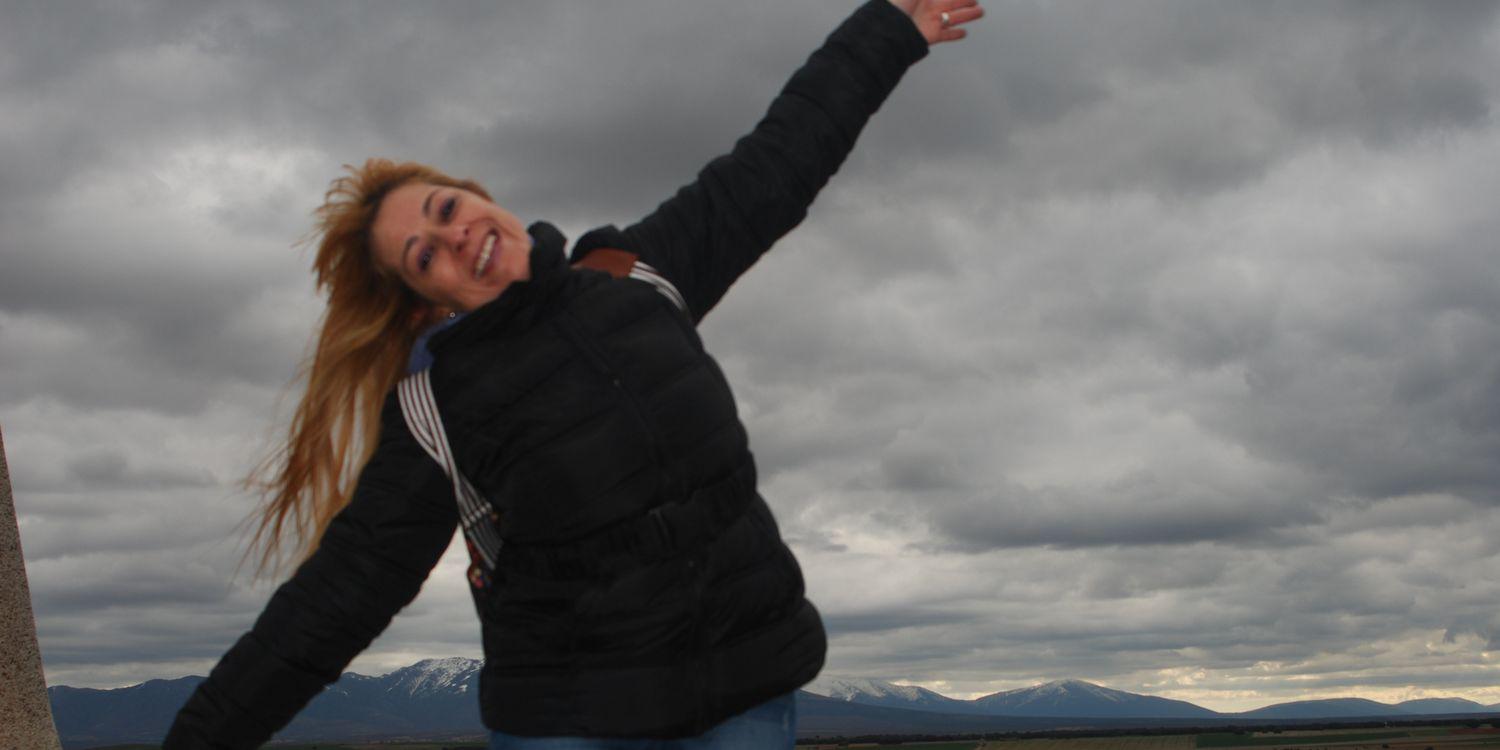 Ana Isabel banner