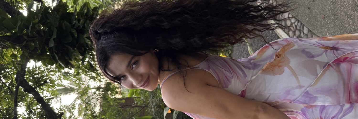 Roxy🖤 banner