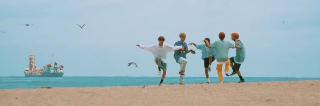 M banner