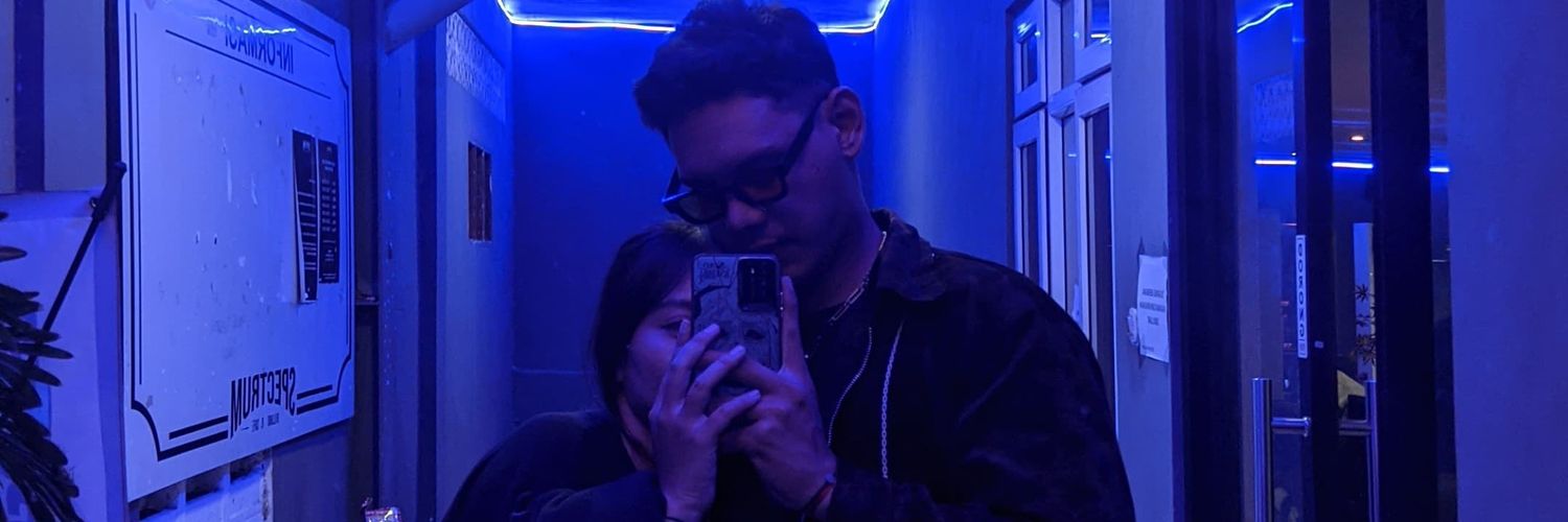 elsorrsis's profile banner image