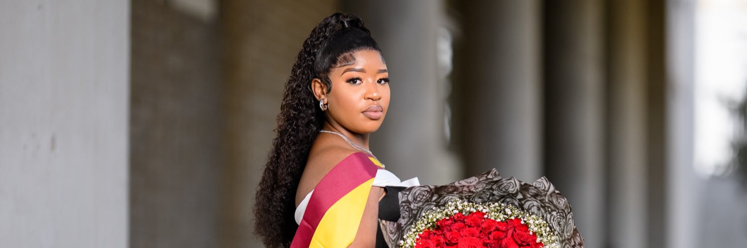 Refiloe♡'s banner