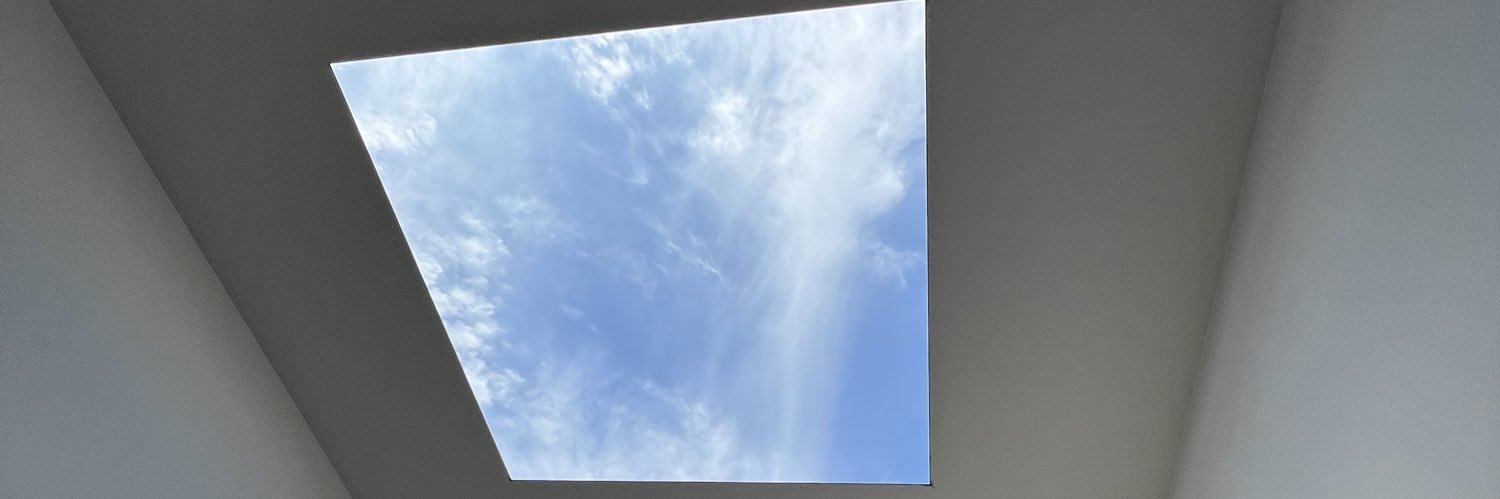 tomo_dr's profile banner image