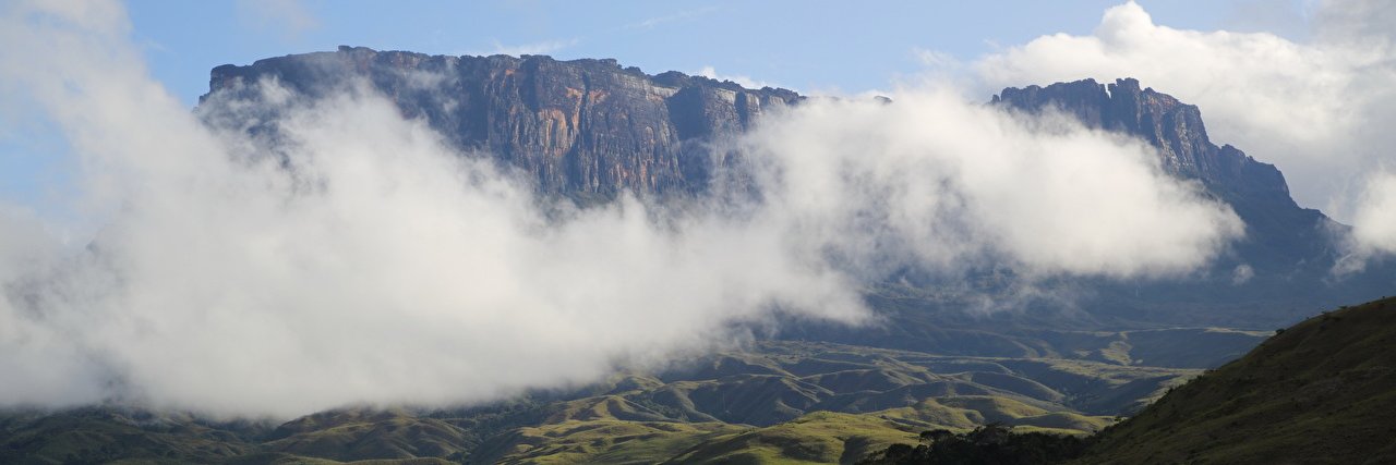Francisvisamon's profile banner image