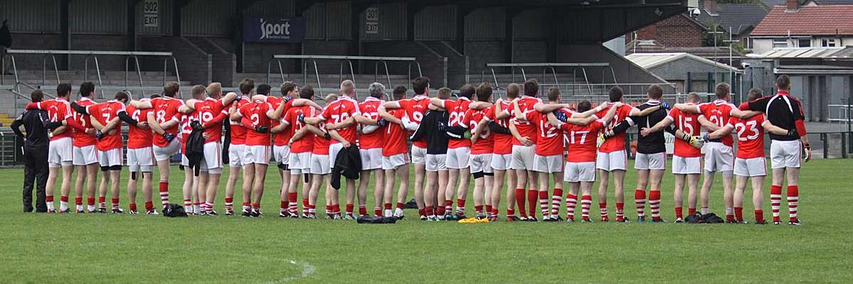 Na Piarsaigh Eanach Mór CLG banner