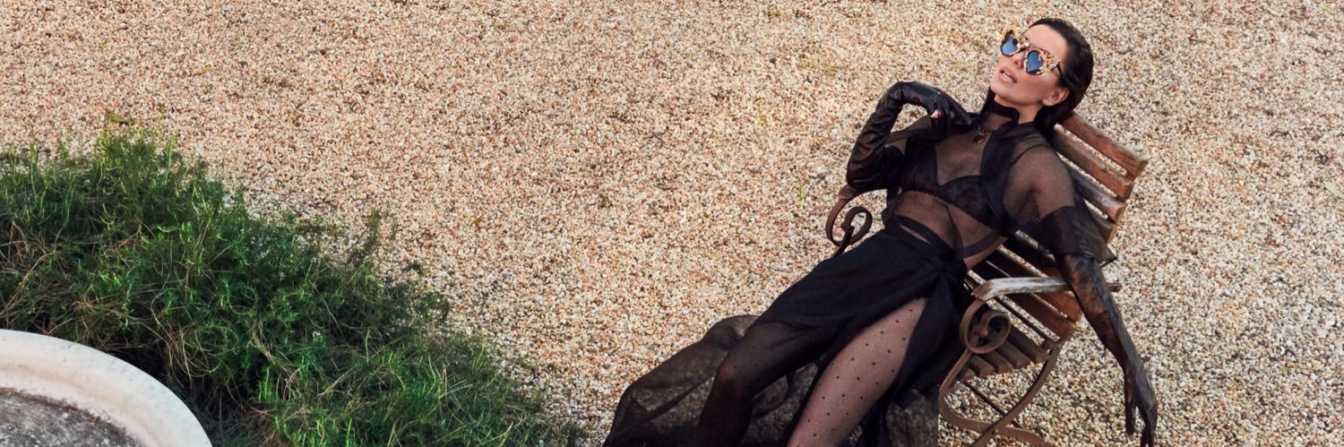 Eva Longoria Baston banner