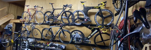 wizztti Profile Banner