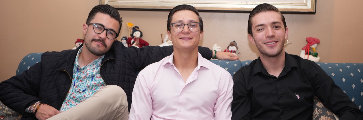 robertoruize's profile banner image