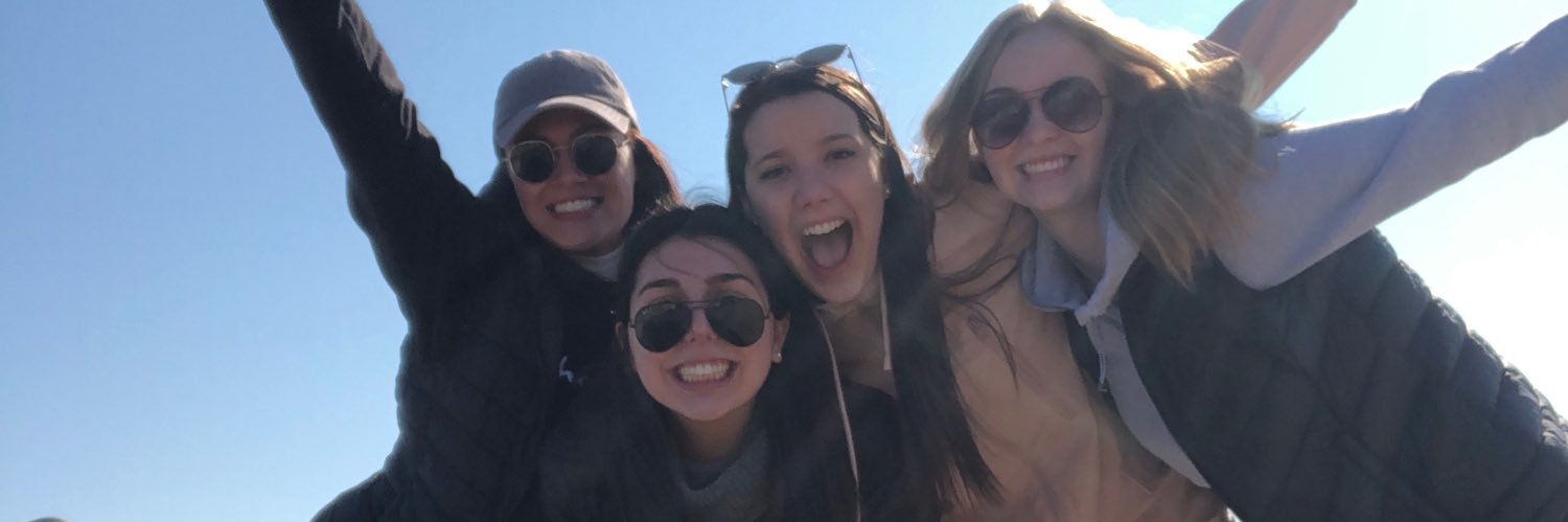 gracedaniels_13's profile banner image