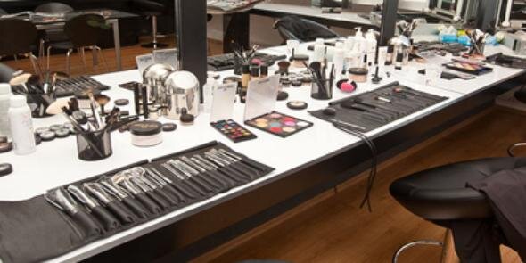 BeautyColor1's profile banner image
