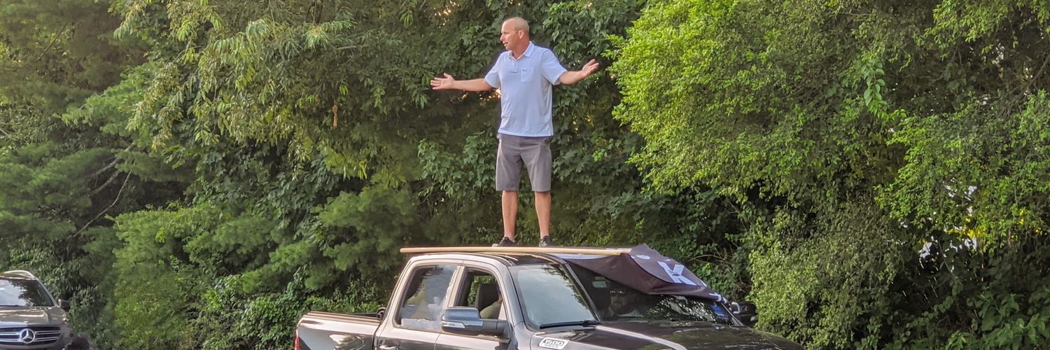 Suburban Tug Time banner