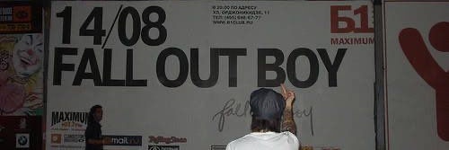 santi vai ver o 5sos 🦀 banner