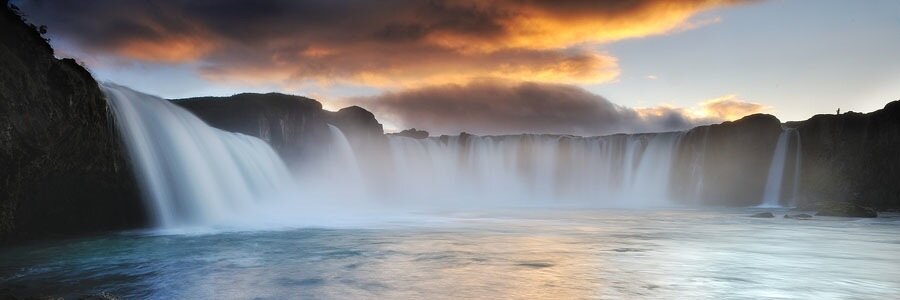 kate_ibbotson's profile banner image