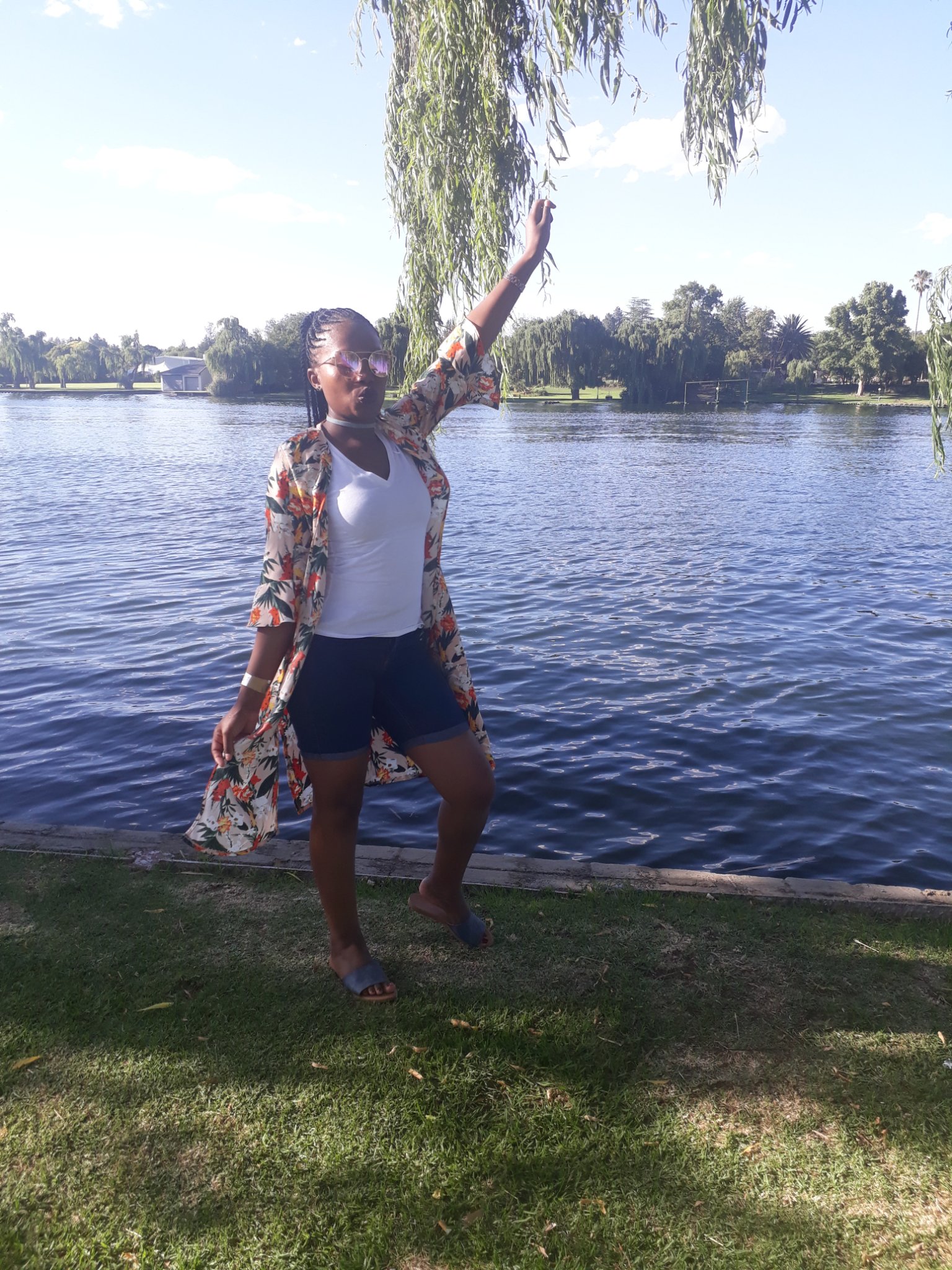 modiemokoena's profile banner image