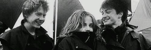 aawnline's profile banner image