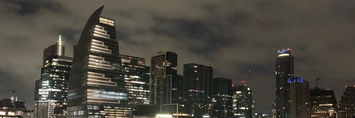 Topper Radio banner