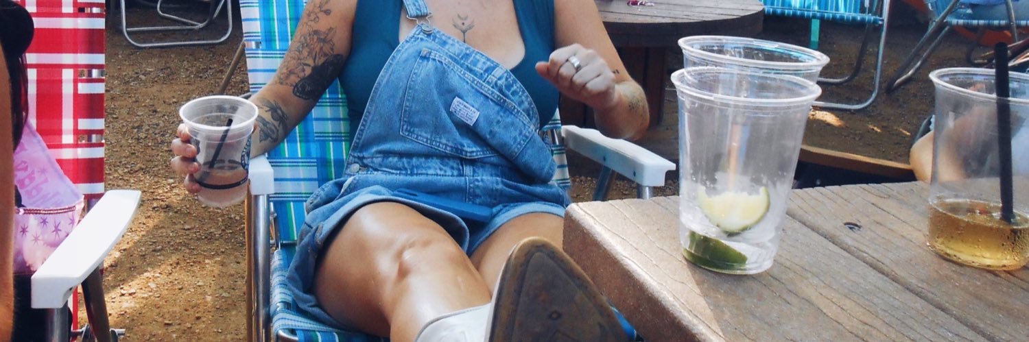 _caileyperkins_'s profile banner image