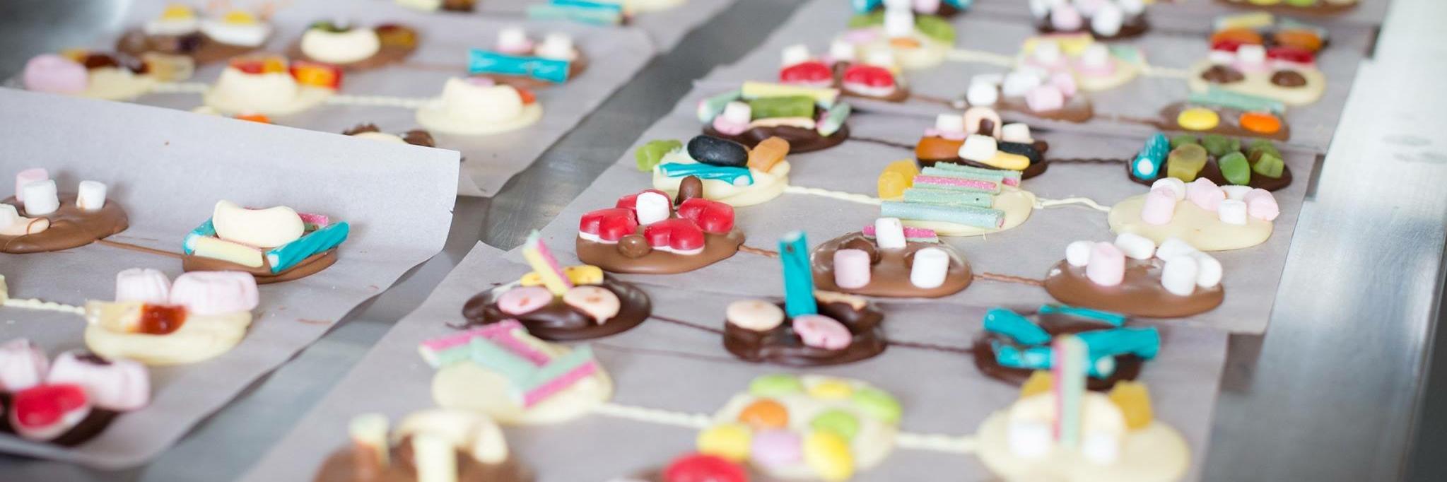 temper temper chocolate banner