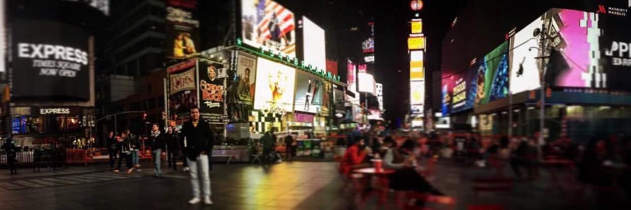 Iskander Vázquez banner