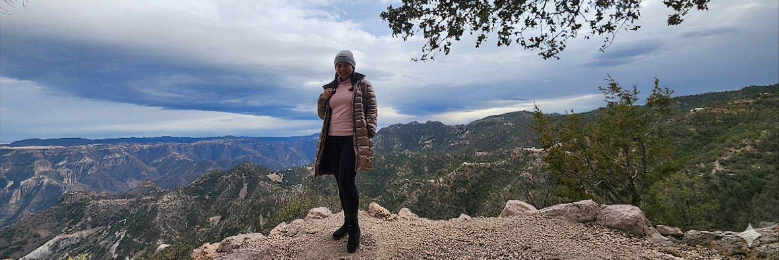 CarolineGii's profile banner image