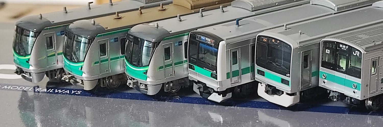 ま　る　な　な banner