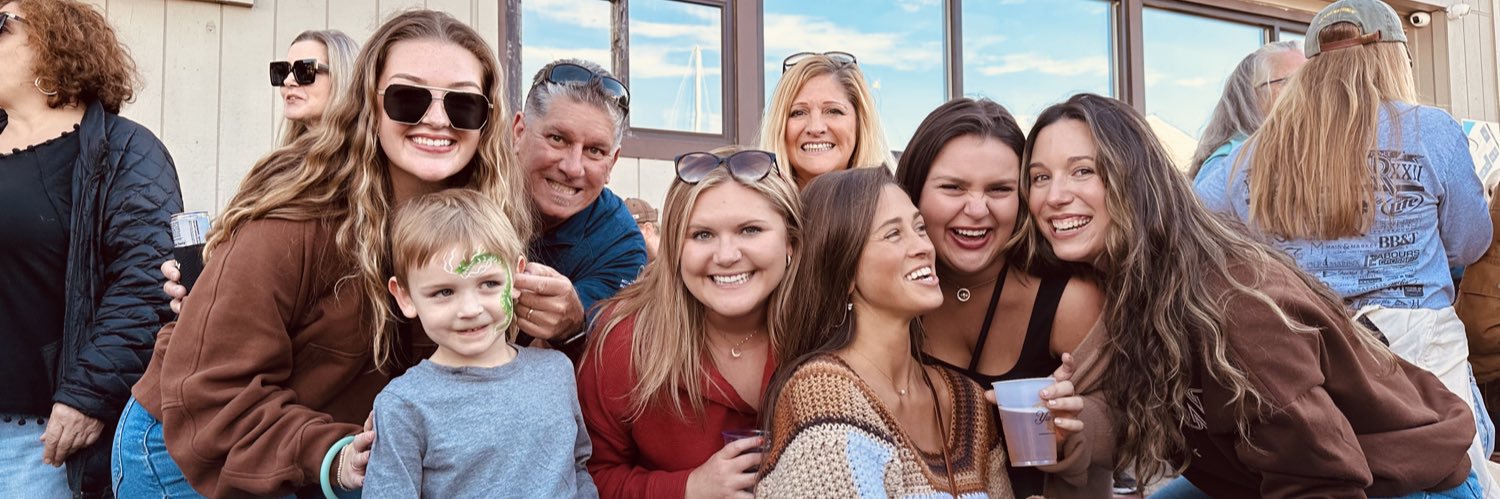 ReneeReid_13's profile banner image