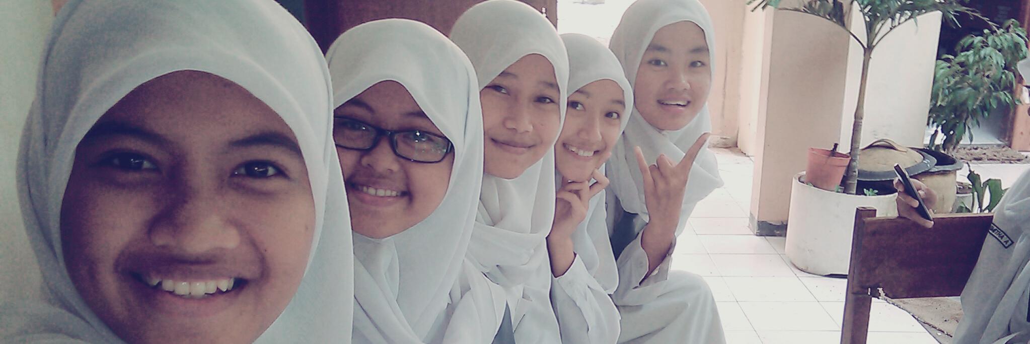 rama_dini14's profile banner image