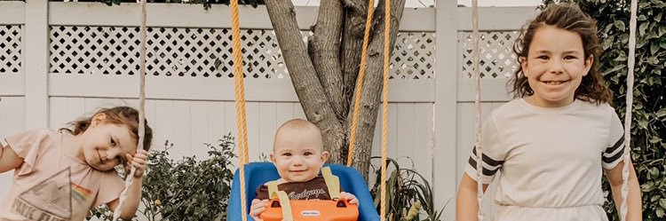 mommin_3 banner
