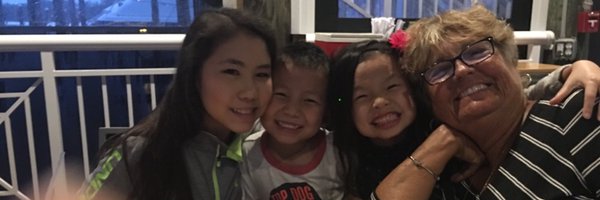 AmandaSilberer Profile Banner