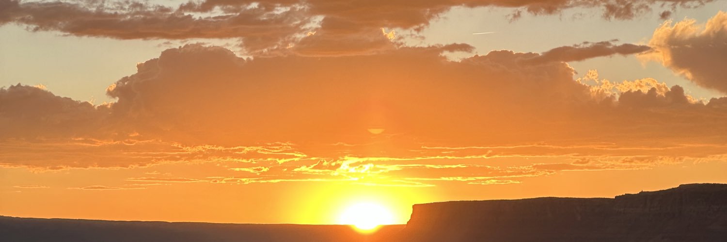 QueLeHell's profile banner image