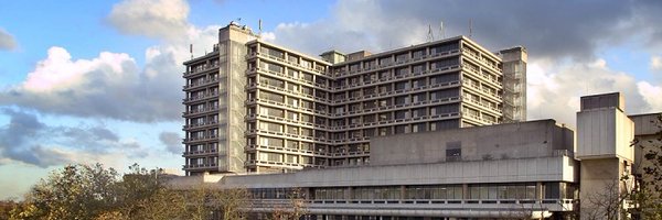 Dr_YiwangXu Profile Banner