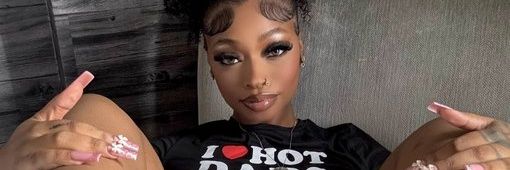Ryleigh🤑 banner