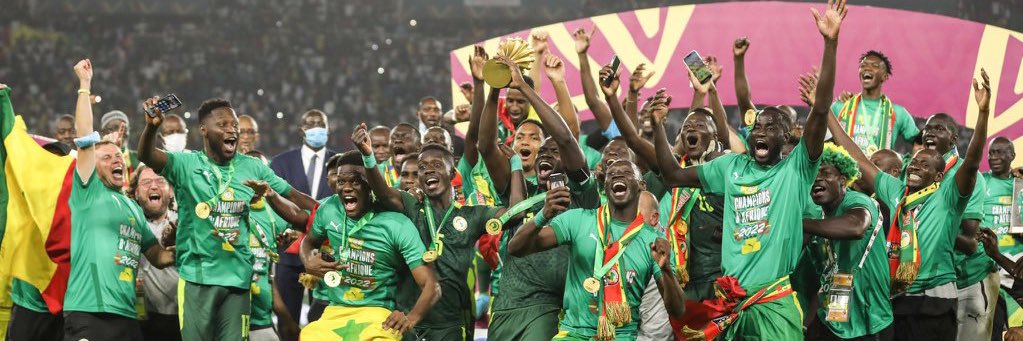 𝓋𝒾𝓈𝒾𝑜𝓃 banner