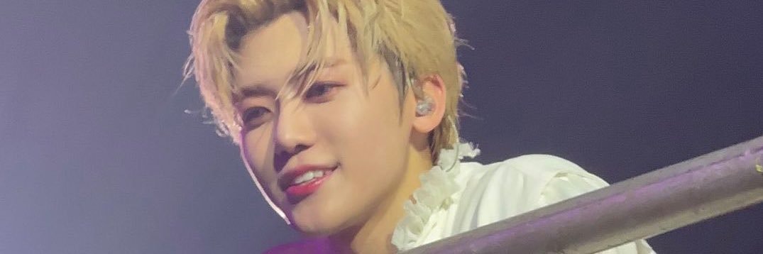 ฟู่เฉิง (.◜◡◝) banner