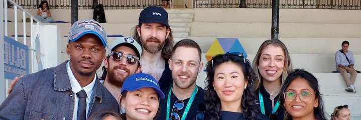 Felix Howes📍⛓️ banner