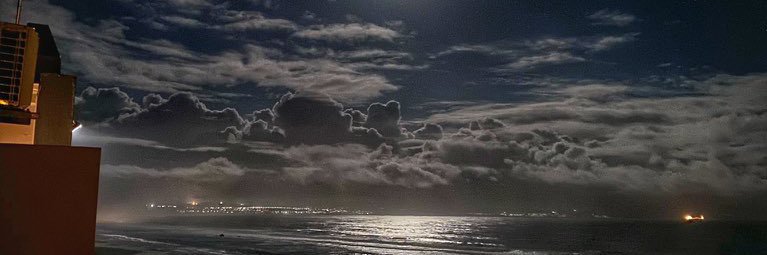 lalhanoof's profile banner image