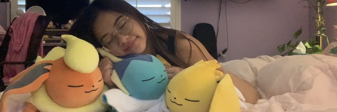 dahvielee's profile banner image