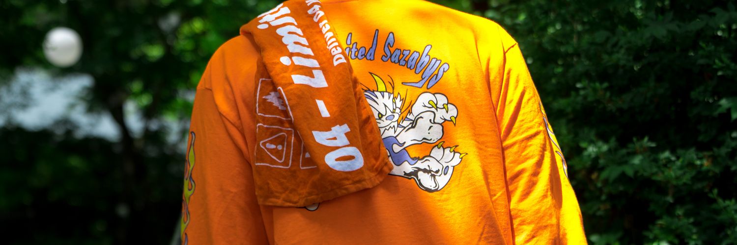 drops banner