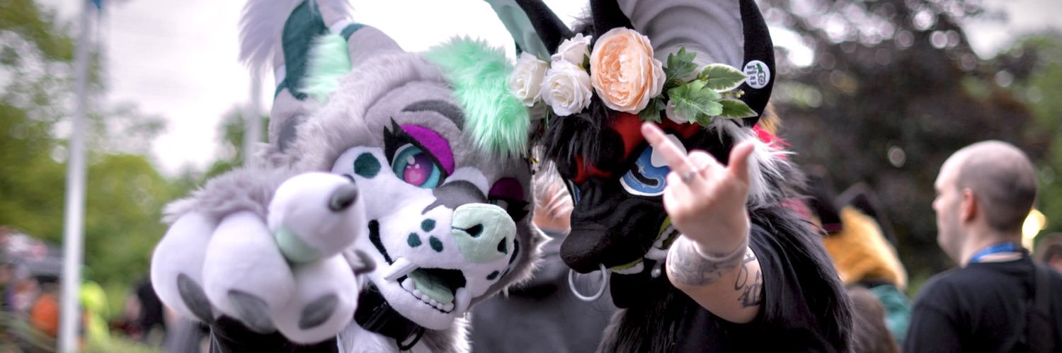 🖤✨ThatKaijuEcho✨🖤's banner