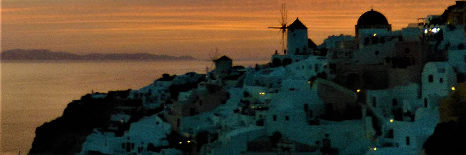 SANTOTOURGUIDE's profile banner image
