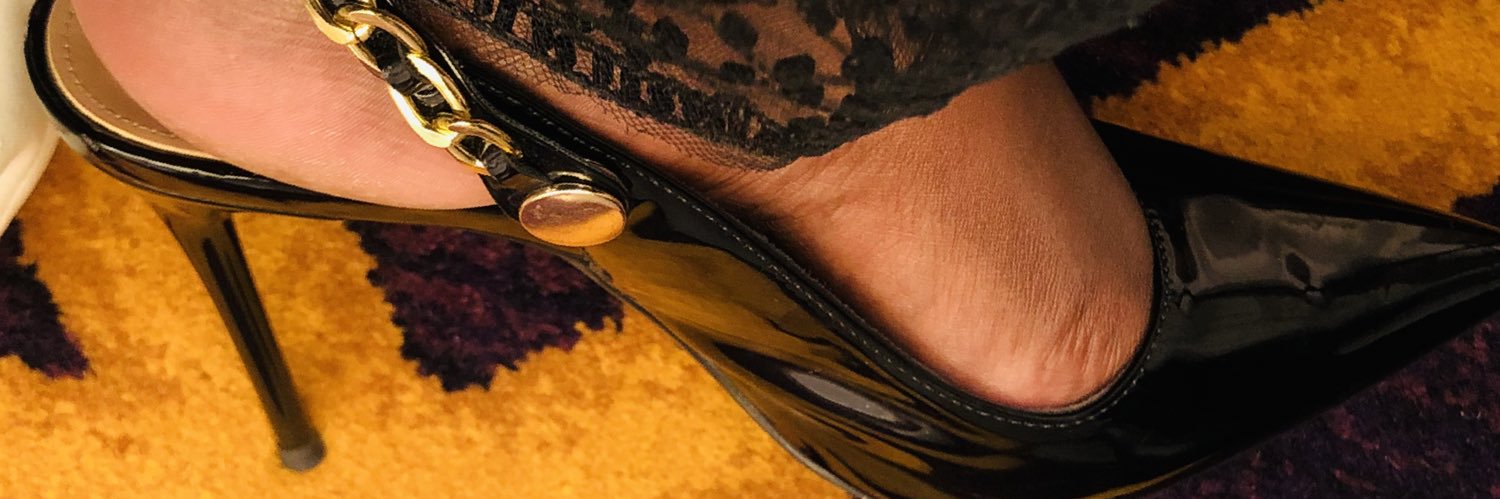 VTawarar's profile banner image
