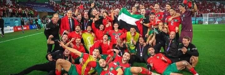 zineb_zee's profile banner image