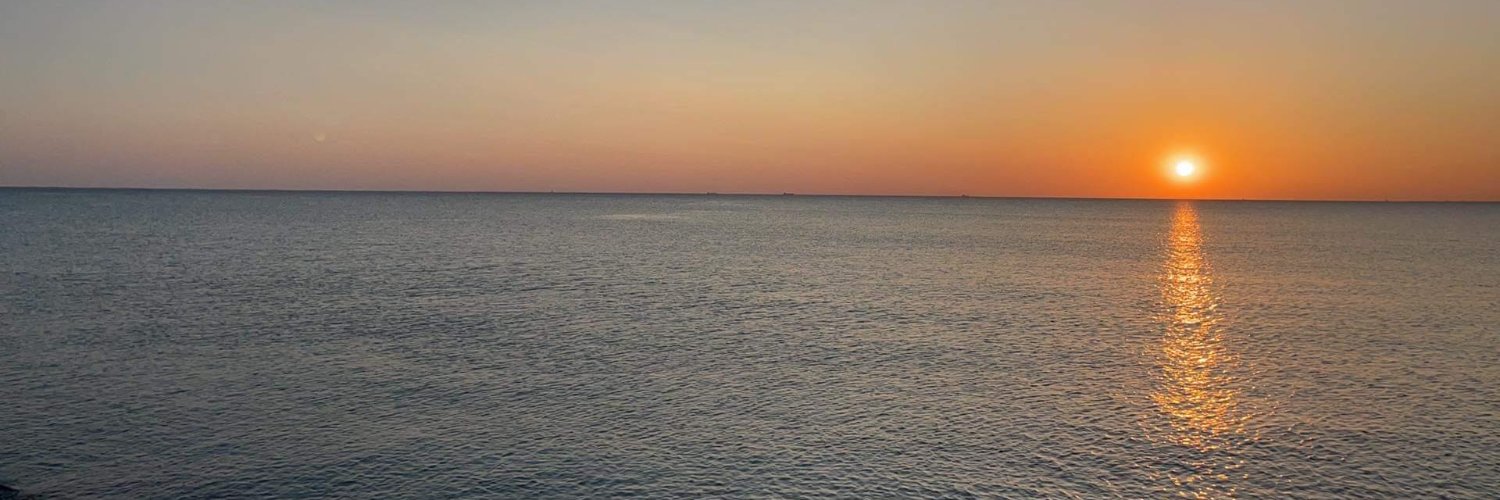 SuperHugz's profile banner image