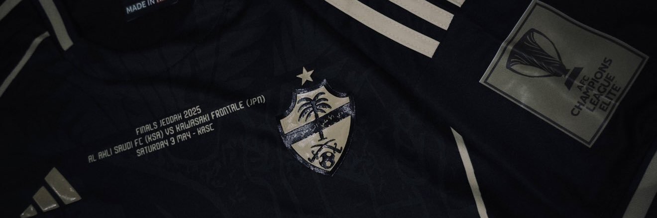 01_190's profile banner image