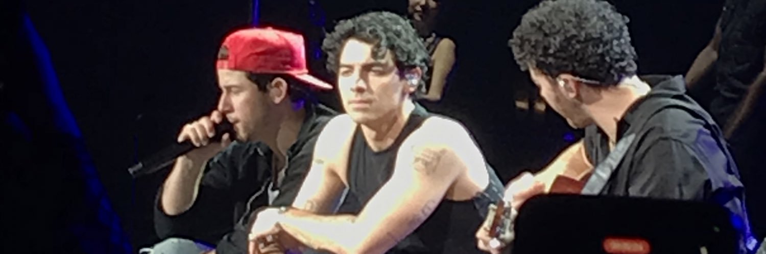 Lulaa_lb's profile banner image