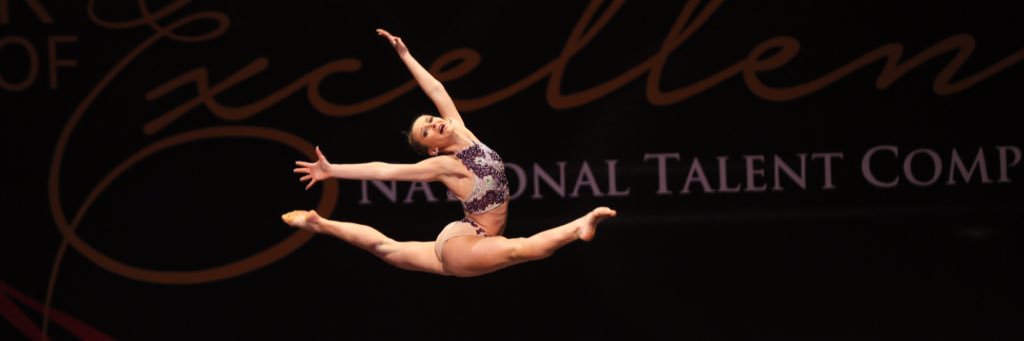 mollymckinnon7's profile banner image