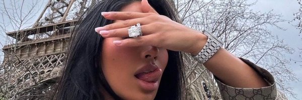 _PrettyDessiy Profile Banner