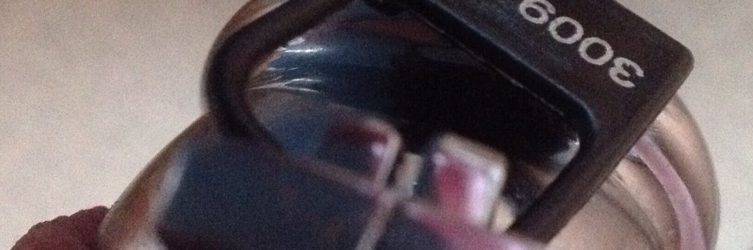slave7893's profile banner image