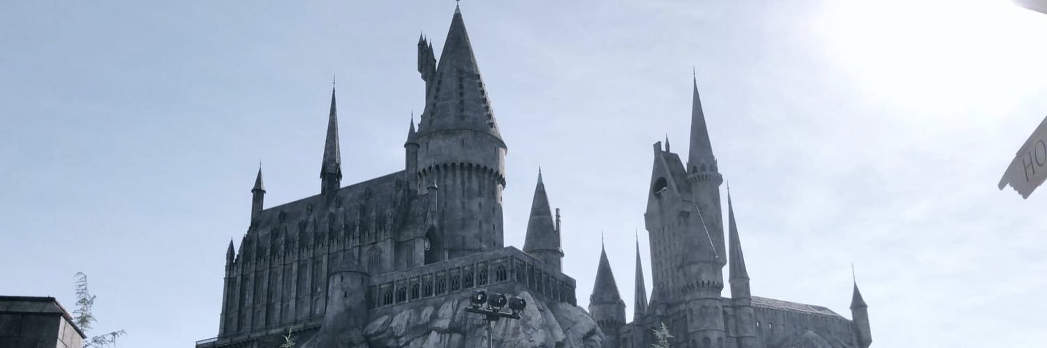 stephanayyeee's profile banner image